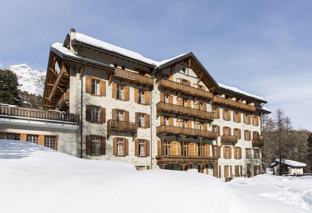 Grand Hotel & Kurhaus アロラ エクステリア 写真